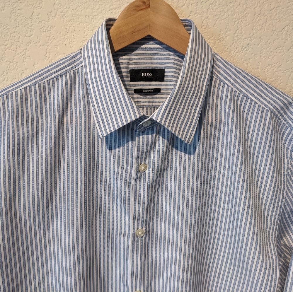Hugo Boss/Sharp Fit/Blue/White striped dress shirt